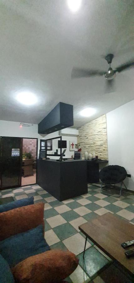 Hotel Posada Marcas Cancún Buitenkant foto