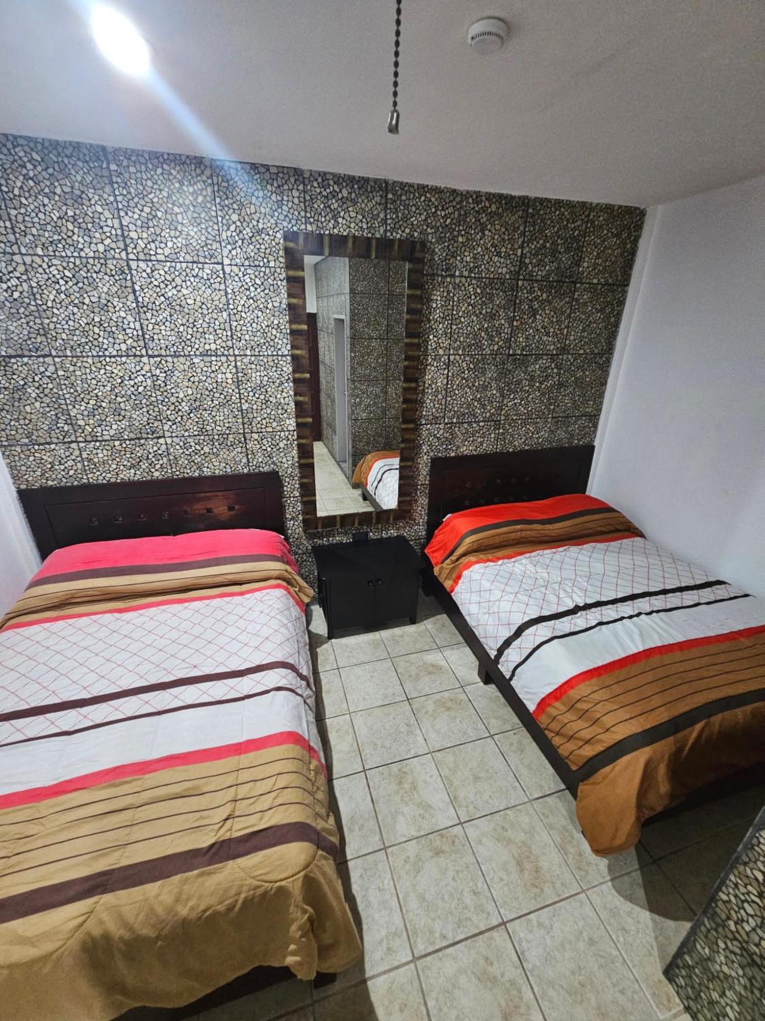 Hotel Posada Marcas Cancún Buitenkant foto
