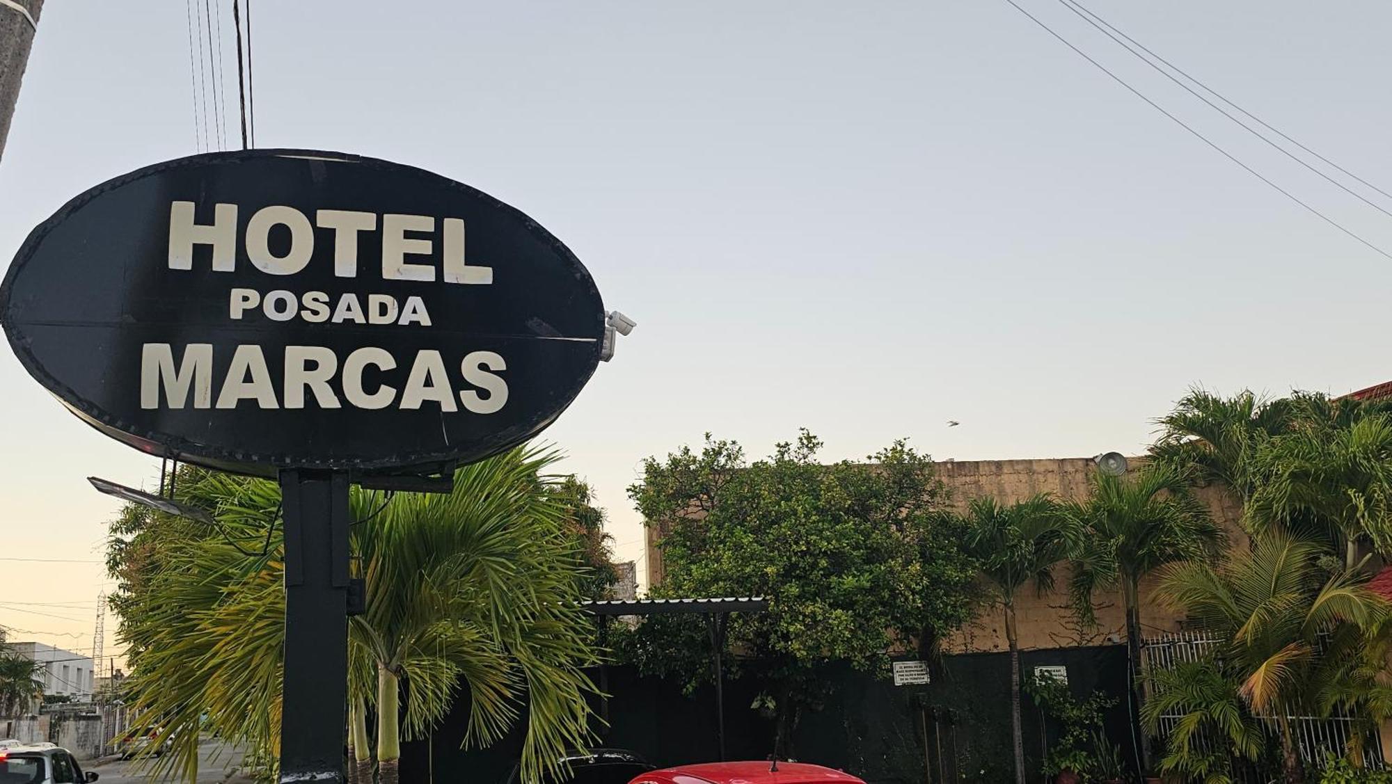 Hotel Posada Marcas Cancún Buitenkant foto